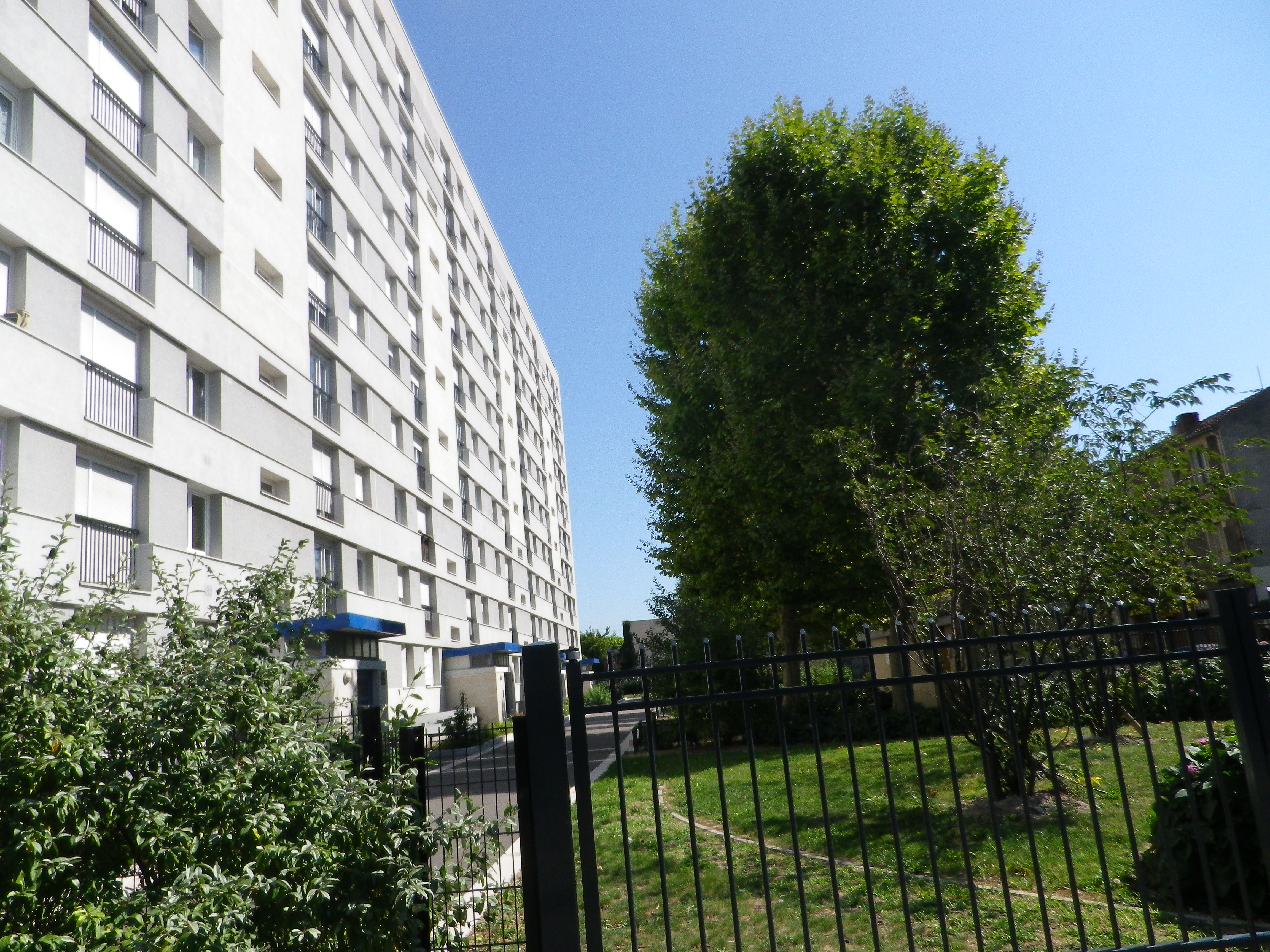 LA COURNEUVE